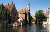 bbelgium_bruges_canalboat_cathedral2_200